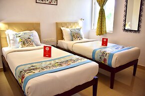 OYO 10240 Hotel Mayfair 1