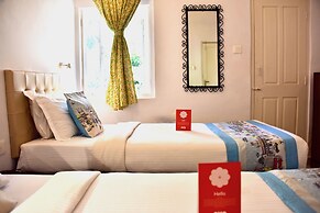 OYO 10240 Hotel Mayfair 1