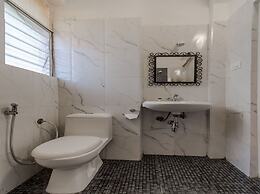 OYO 10240 Hotel Mayfair 1