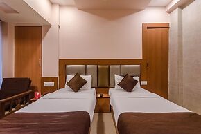 OYO 7727 Hotel Sarovar Grand