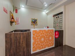 OYO 10650 Hotel Lotus Residency