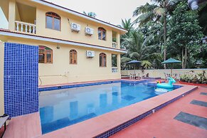 OYO 10723 Home Pool View Studio Colva