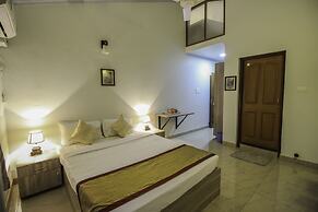 OYO 10723 Home Pool View Studio Colva