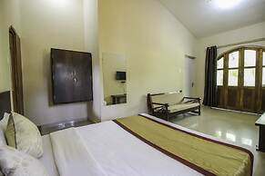 OYO 10958 Home Modern Studios Candolim