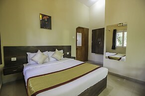 OYO 10958 Home Modern Studios Candolim