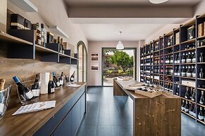 Cavanera Etnea Resort & Wine Experience