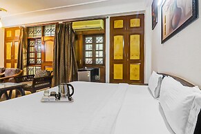 OYO 474 Hotel VM Residency