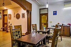 OYO 474 Hotel VM Residency