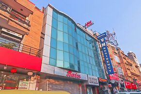 OYO 474 Hotel VM Residency