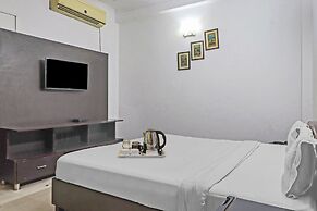 OYO 474 Hotel VM Residency