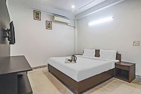 OYO 474 Hotel VM Residency