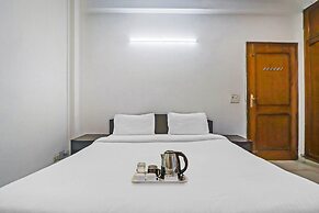 OYO 474 Hotel VM Residency