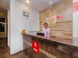 OYO 9849 Hotel Divine Residency