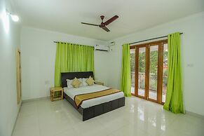 OYO 10297 Home Sunset View 2BHK Dona Paula