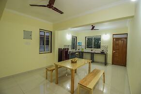 OYO 10297 Home Sunset View 2BHK Dona Paula