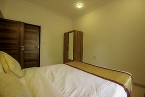 OYO 9792 Home 2BHK Poolside Siolim