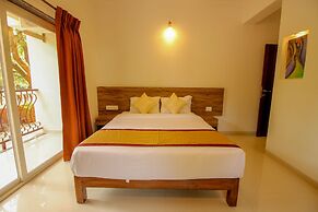 OYO 9792 Home 2BHK Poolside Siolim