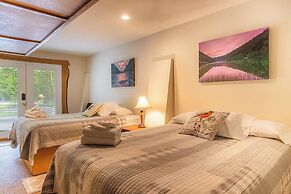 Opossum Creek Retreat