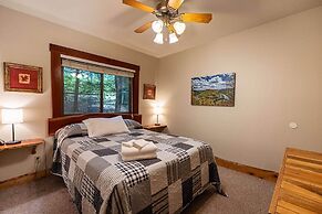 Opossum Creek Retreat