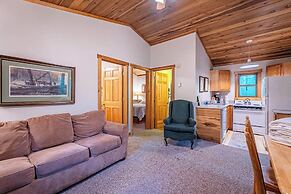 Opossum Creek Retreat