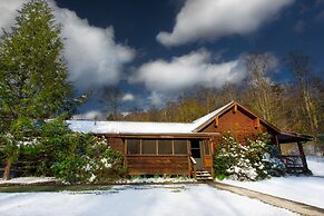 Opossum Creek Retreat