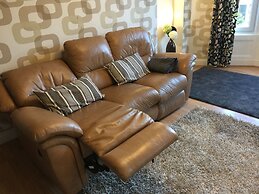 Great location 1 Bedroom Scotstoun Flat