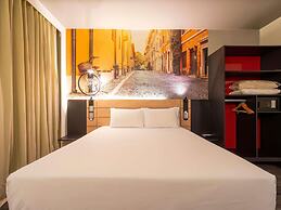 Novotel Curitiba Batel