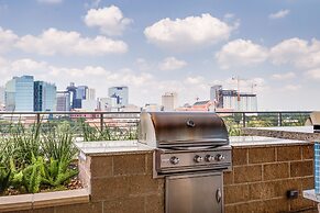 Locale Medical Center - Houston