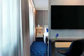 Renaissance Warsaw Airport Hotel, an Marriott International