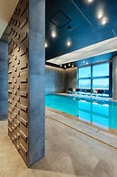 Renaissance Warsaw Airport Hotel, an Marriott International