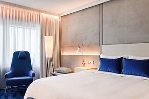 Renaissance Warsaw Airport Hotel, an Marriott International