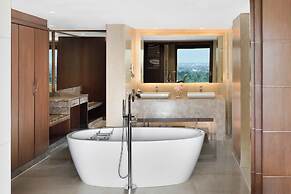 Courtyard by Marriott Bengaluru Hebbal