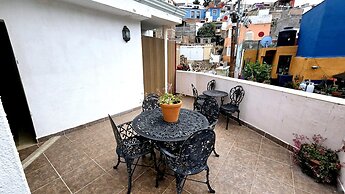 Hotel Plaza Baratillo
