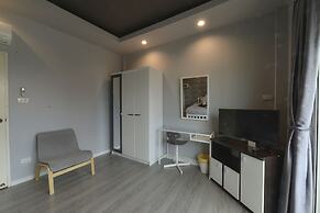 Livit70's hotel & hostel