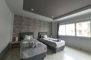 Livit70's hotel & hostel