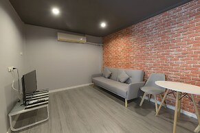 Livit70's hotel & hostel