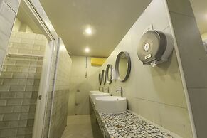 Livit70's hotel & hostel