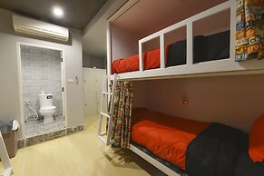 Livit70's hotel & hostel