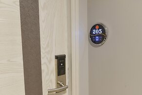 Livit70's hotel & hostel