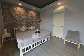 Livit70's hotel & hostel