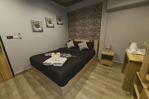 Livit70's hotel & hostel