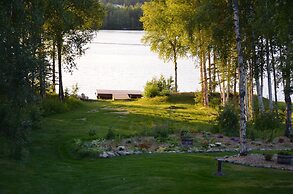 Alaska's Lake Lucille B&B