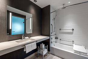 AC by Marriott Charlotte