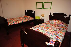 Hostal Encuentro - Hostel