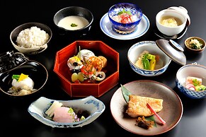 Heihachi Tea House Inn