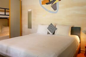 Selina Puerto Escondido