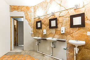 Selina Puerto Escondido