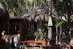 Selina Puerto Escondido