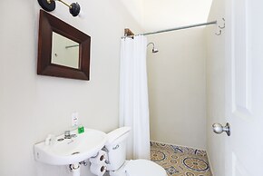 Selina Puerto Escondido