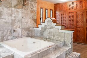 Selina Puerto Escondido